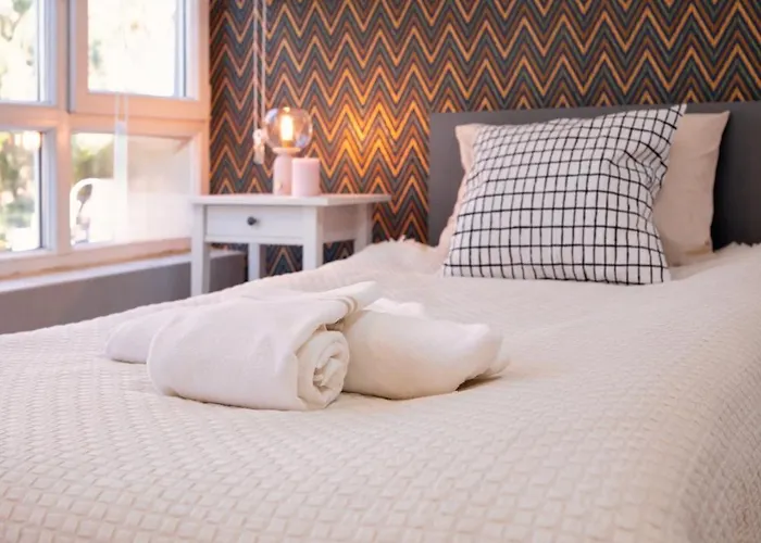 شقة Maxihomes & Cozy By Hadrian Gate *