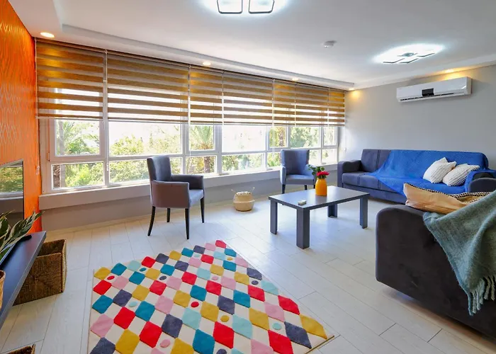 Maxihomes & Cozy By Hadrian Gate شقة أنطاليا