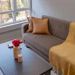 Maxihomes & Cozy By Hadrian Gate Apartment