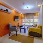 Maxihomes & Cozy By Hadrian Gate Apartment *