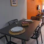 Maxihomes & Cozy By Hadrian Gate