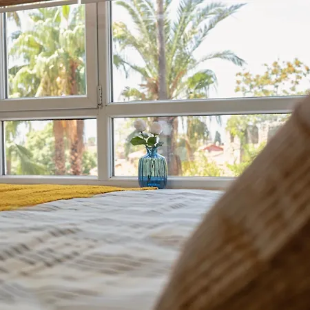 Maxihomes Hadrian Апартаменты *