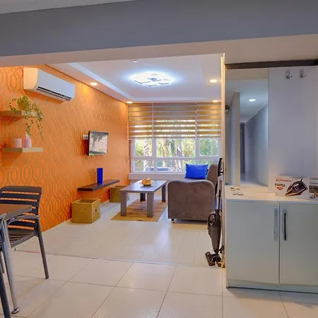 Maxihomes Hadrian 아파트