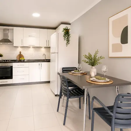 Maxihomes Hadrian