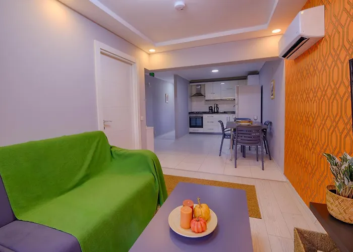 Maxihomes & Cozy By Hadrian Gate * אנטליה