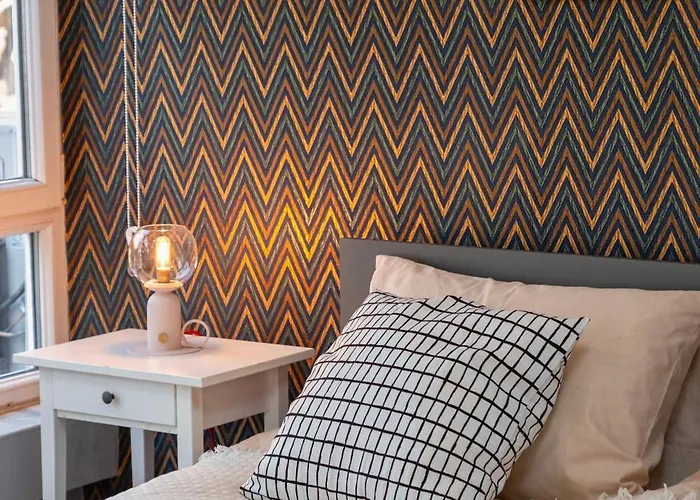 Maxihomes & Cozy By Hadrian Gate *