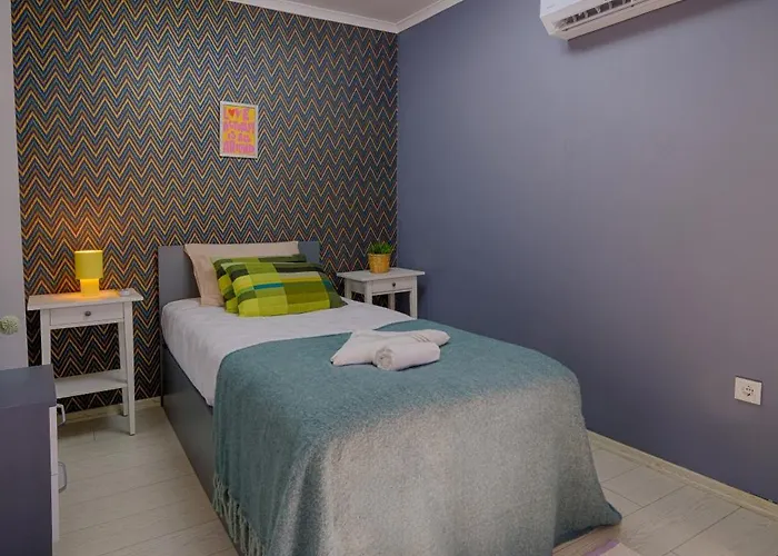 דירה Maxihomes & Cozy By Hadrian Gate *