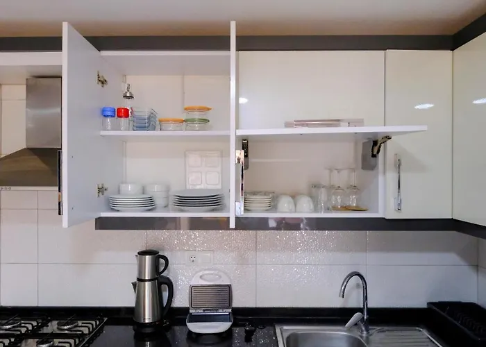 Maxihomes & Cozy By Hadrian Gate * אנטליה