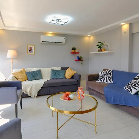 Maxihomes & Cozy By Hadrian Gate * Анталья