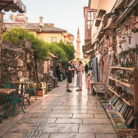 Maxihomes Near Hadrian Gate & Beach, With Sea Views *