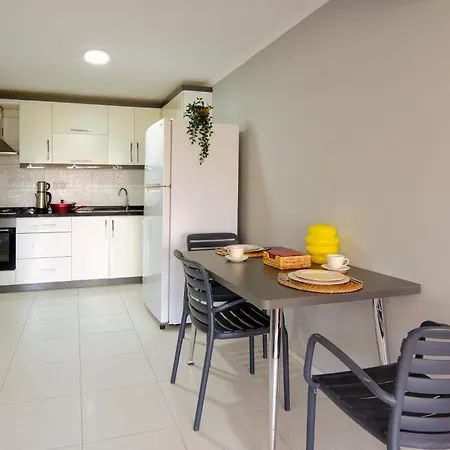 Maxihomes Near Hadrian Gate & Beach, With Sea Views *