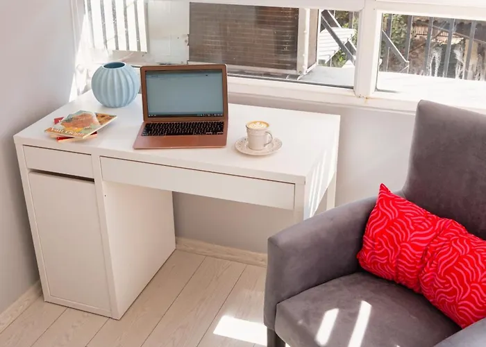Maxihomes & Cozy By Hadrian Gate Апартаменты *