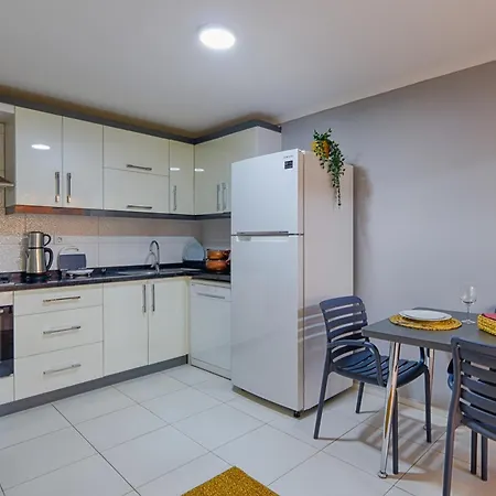 Maxihomes Near Hadrian Gate & Beach, With Sea Views