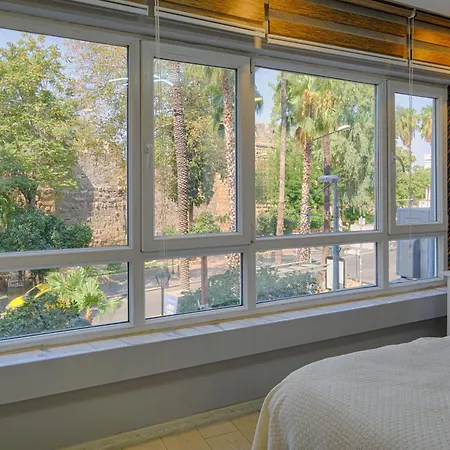 Maxihomes Near Hadrian Gate & Beach, With Sea Views *